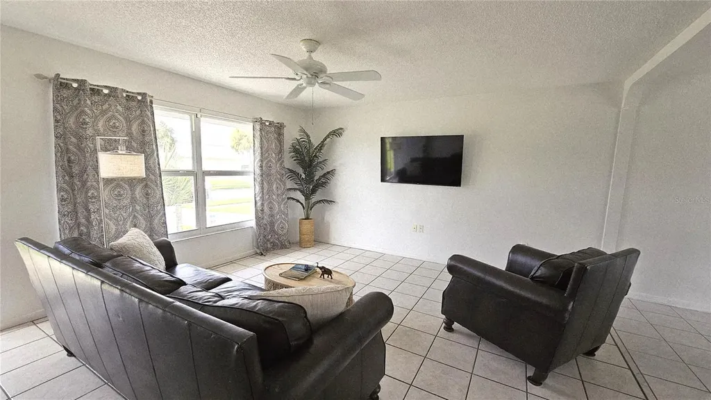 13398 Ballon Avenue Port Charlotte FL 33981
