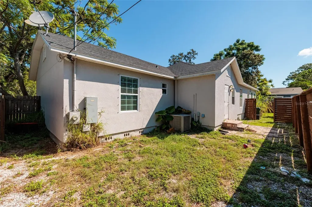 4320 8th Avenue N St Petersburg FL 33713