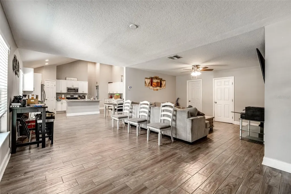 4320 8th Avenue N St Petersburg FL 33713