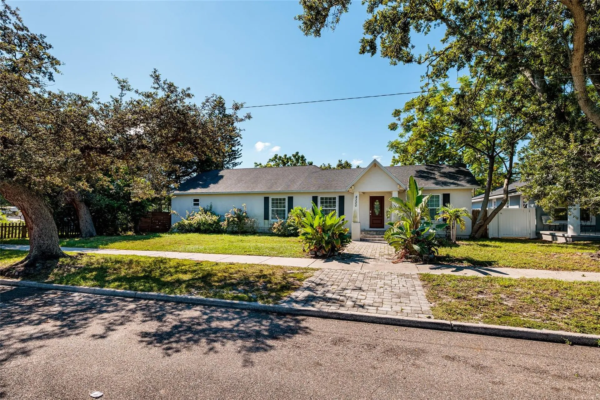 4320 8th Avenue N St Petersburg FL 33713