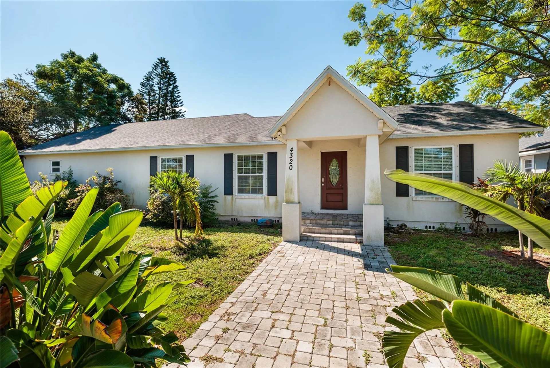 4320 8th Avenue N St Petersburg FL 33713