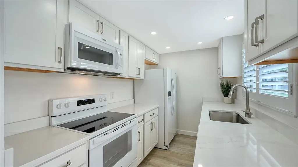 6020 Midnight Pass Road Siesta Key FL 34242