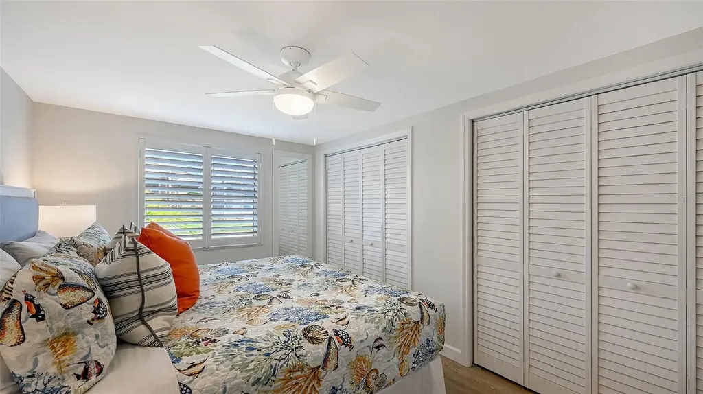 6020 Midnight Pass Road Siesta Key FL 34242