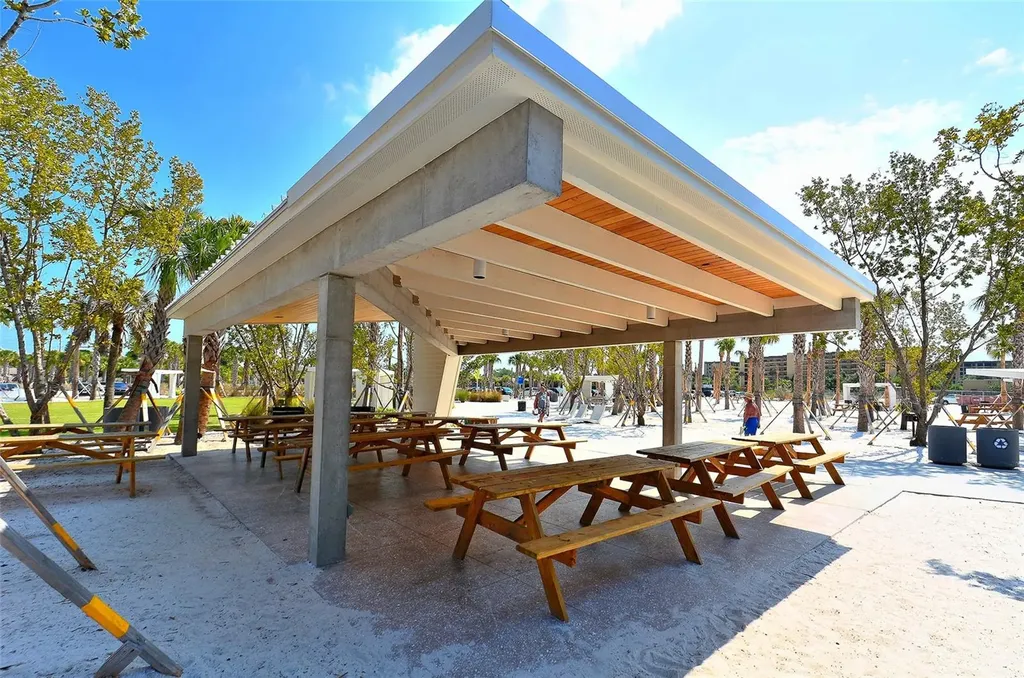 6020 Midnight Pass Road Siesta Key FL 34242