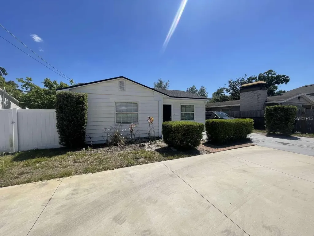 3606 W Bay To Bay Boulevard Tampa FL 33629