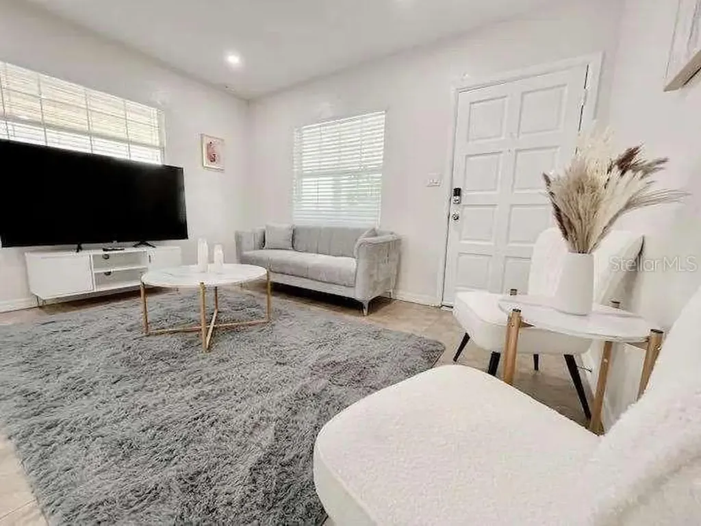 3606 W Bay To Bay Boulevard Tampa FL 33629