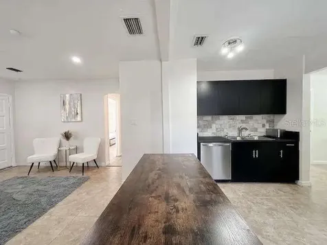 3606 W Bay To Bay Boulevard Tampa FL 33629