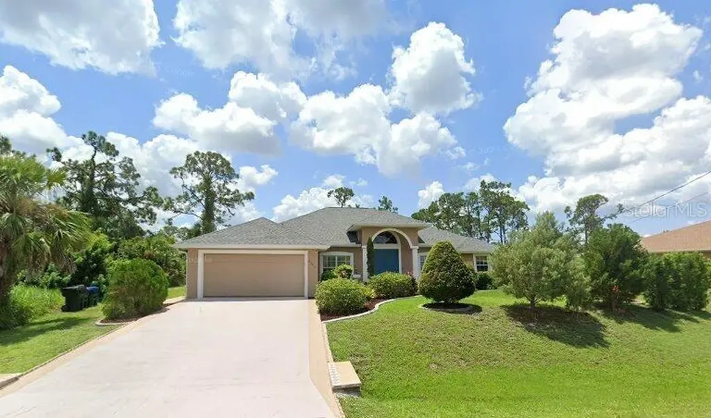 4590 Oakley Road North Port FL 34288