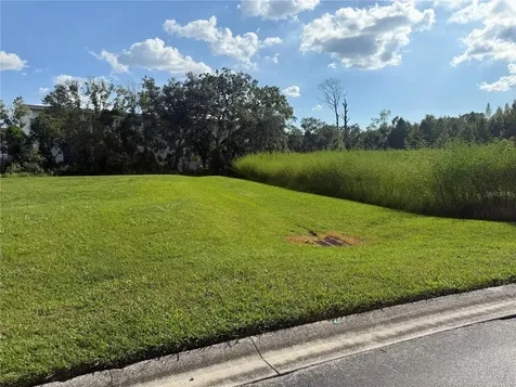Island Shores Lane Lakeland FL 33809