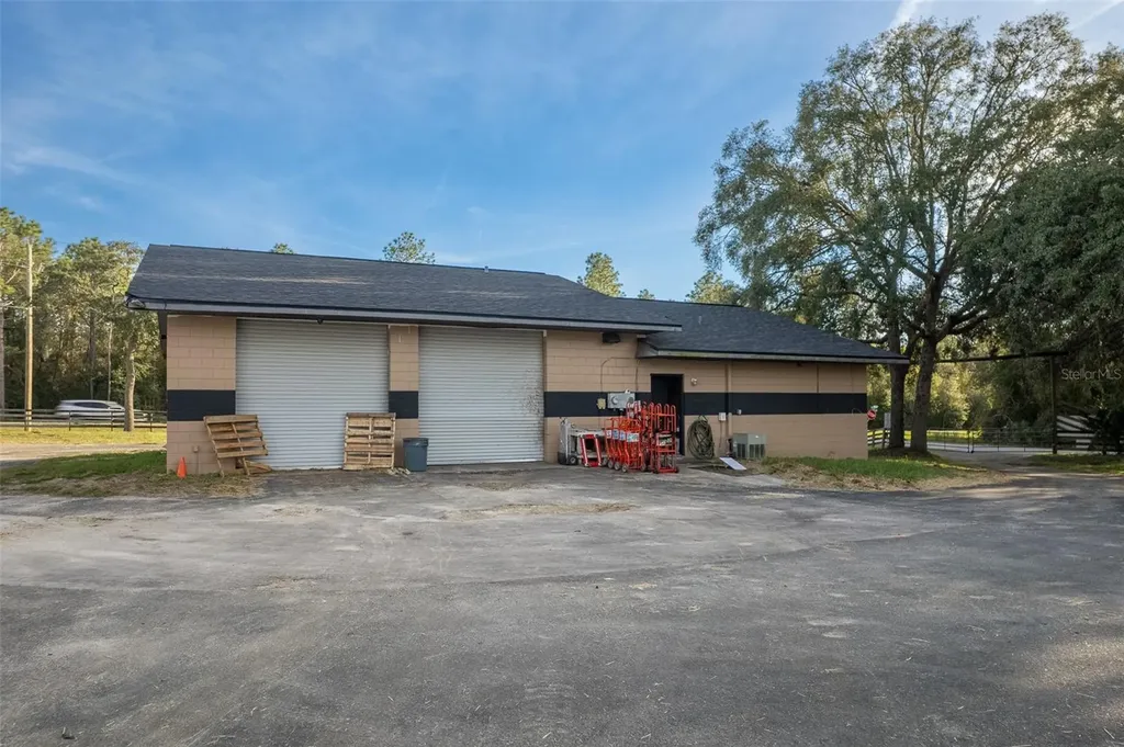 5865 SW 176th Avenue Dunnellon FL 34432
