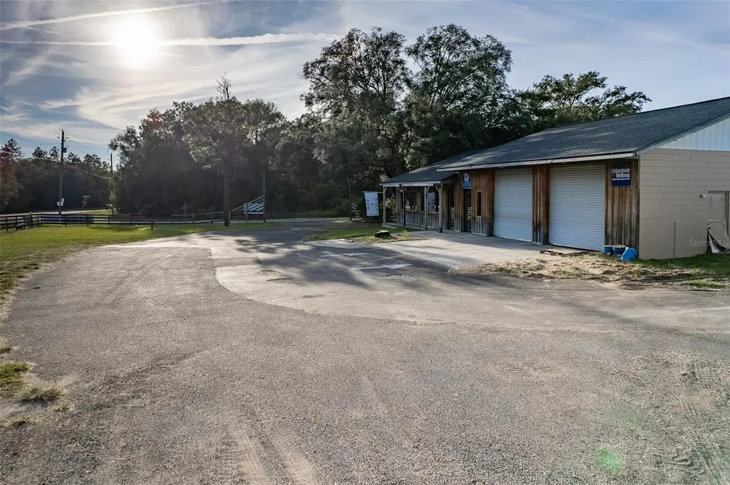 5865 SW 176th Avenue Dunnellon FL 34432