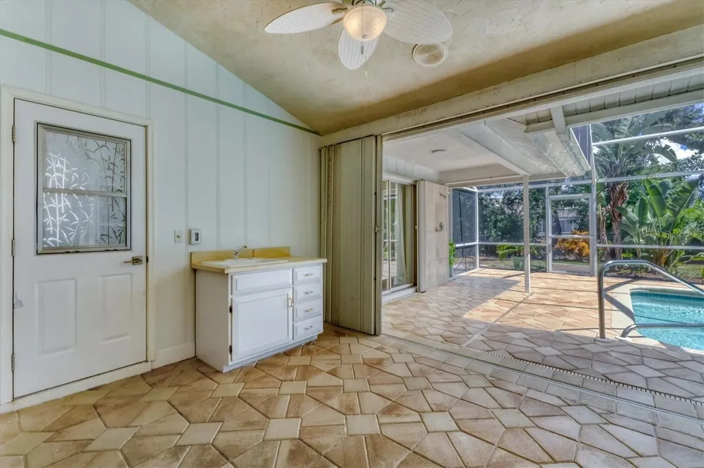 1104 Hoover Street Nokomis FL 34275
