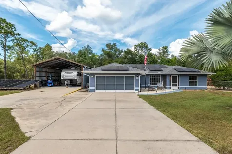 109 Fisher Way Ocklawaha FL 32179