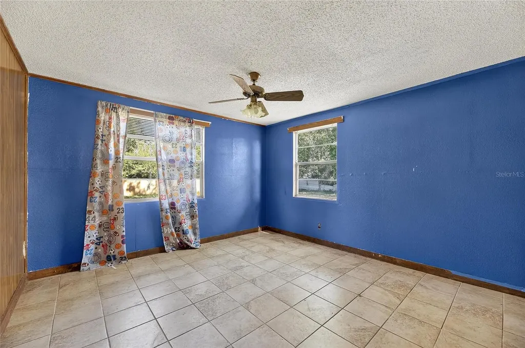 311 S Webb Road Plant City FL 33566