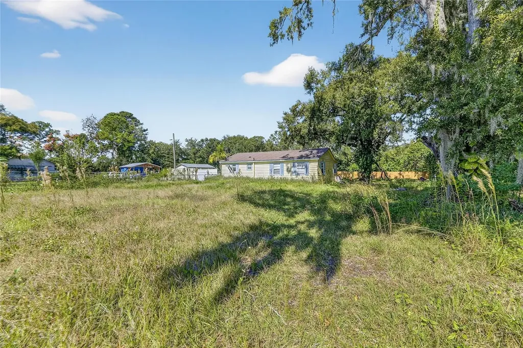 311 S Webb Road Plant City FL 33566