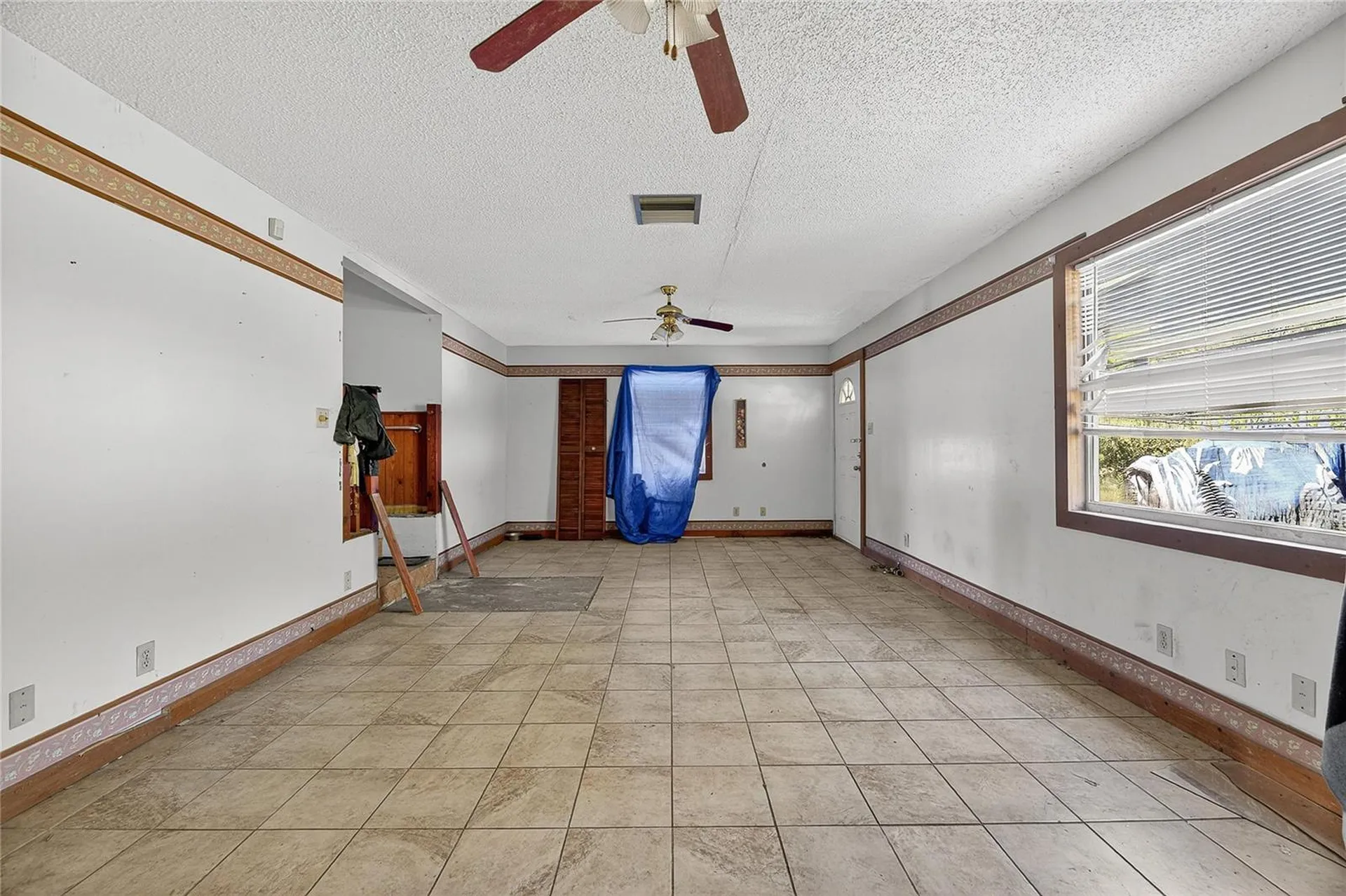 311 S Webb Road Plant City FL 33566