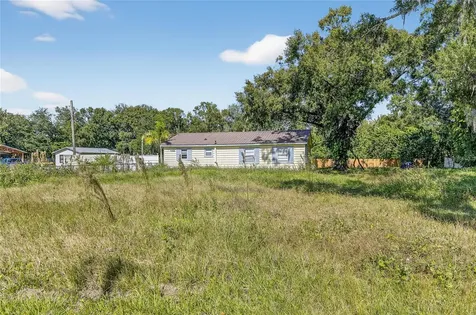 311 S Webb Road Plant City FL 33566
