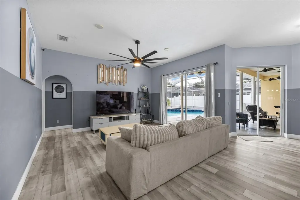 5230 Halstead Lane Zephyrhills FL 33541