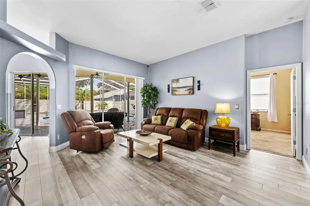 5230 Halstead Lane Zephyrhills FL 33541