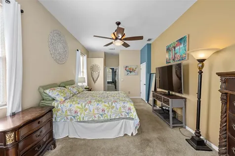 5230 Halstead Lane Zephyrhills FL 33541
