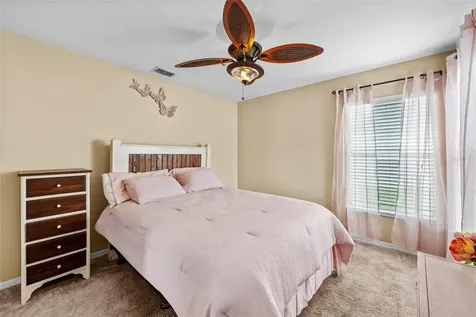 5230 Halstead Lane Zephyrhills FL 33541