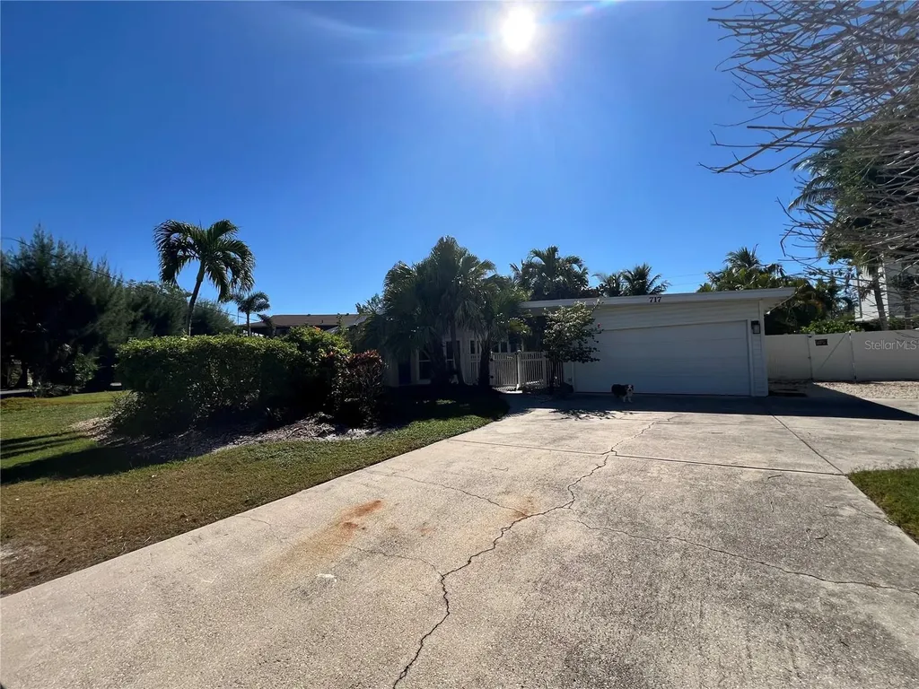 717 Jacaranda Road Anna Maria FL 34216