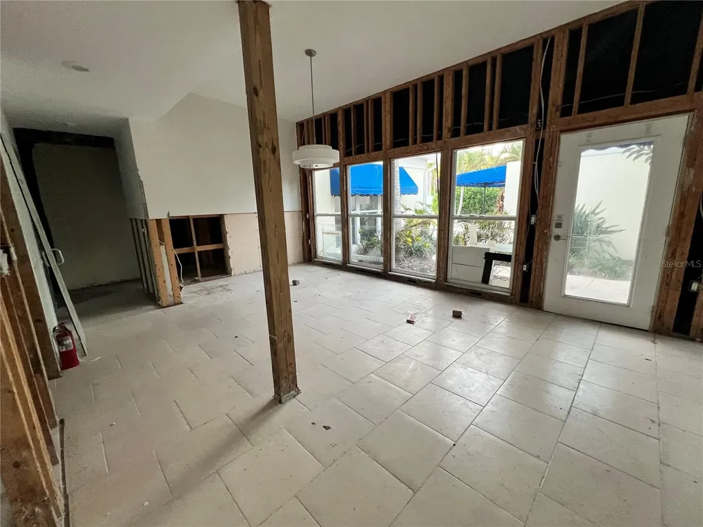 717 Jacaranda Road Anna Maria FL 34216