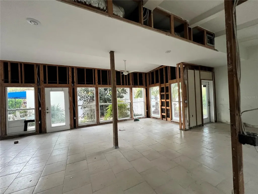 717 Jacaranda Road Anna Maria FL 34216