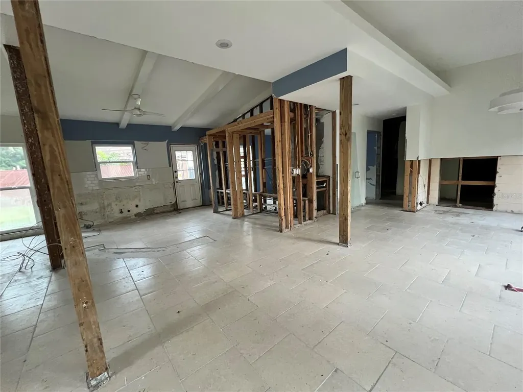 717 Jacaranda Road Anna Maria FL 34216