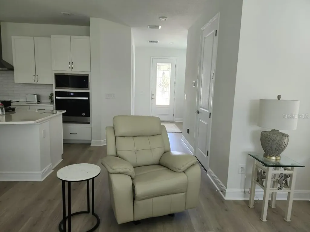 4810 Emerson Avenue S St Petersburg FL 33711