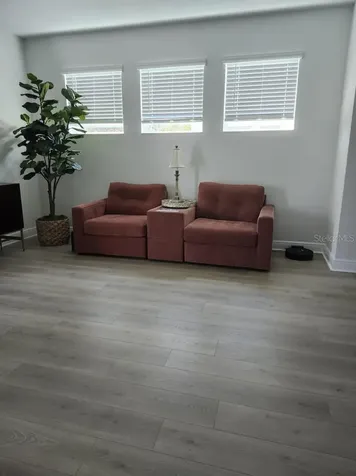 4810 Emerson Avenue S St Petersburg FL 33711