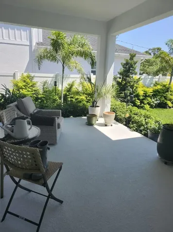 4810 Emerson Avenue S St Petersburg FL 33711