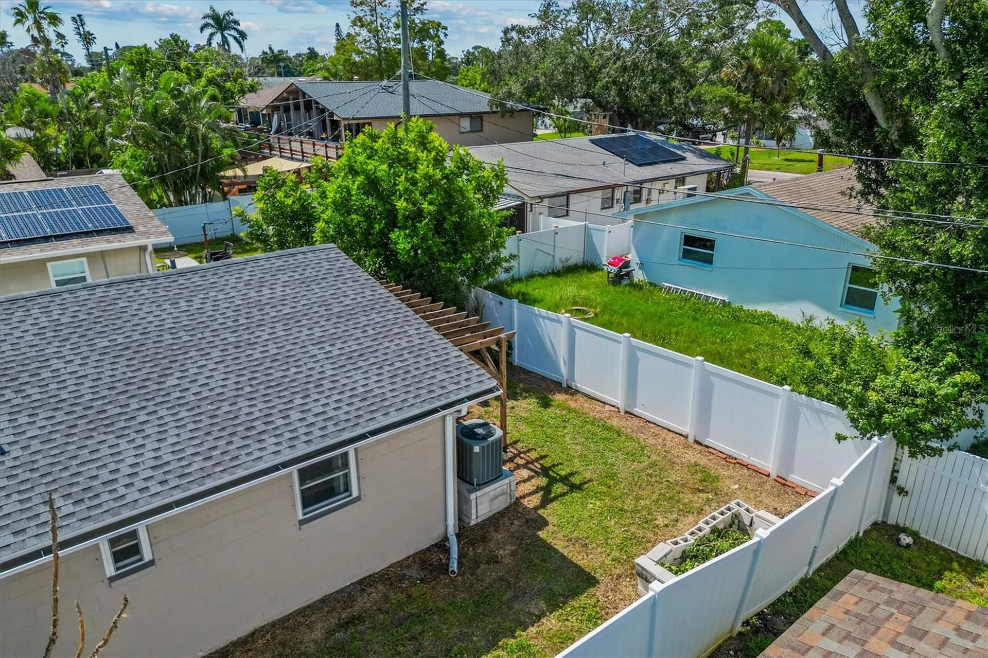 1889 Montana Avenue NE St Petersburg FL 33703