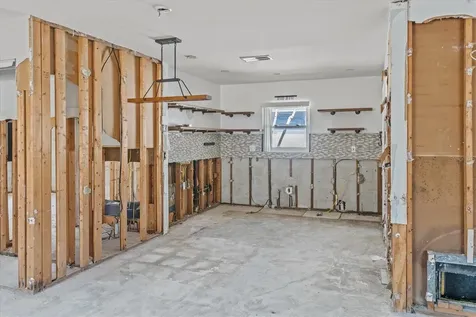 1889 Montana Avenue NE St Petersburg FL 33703
