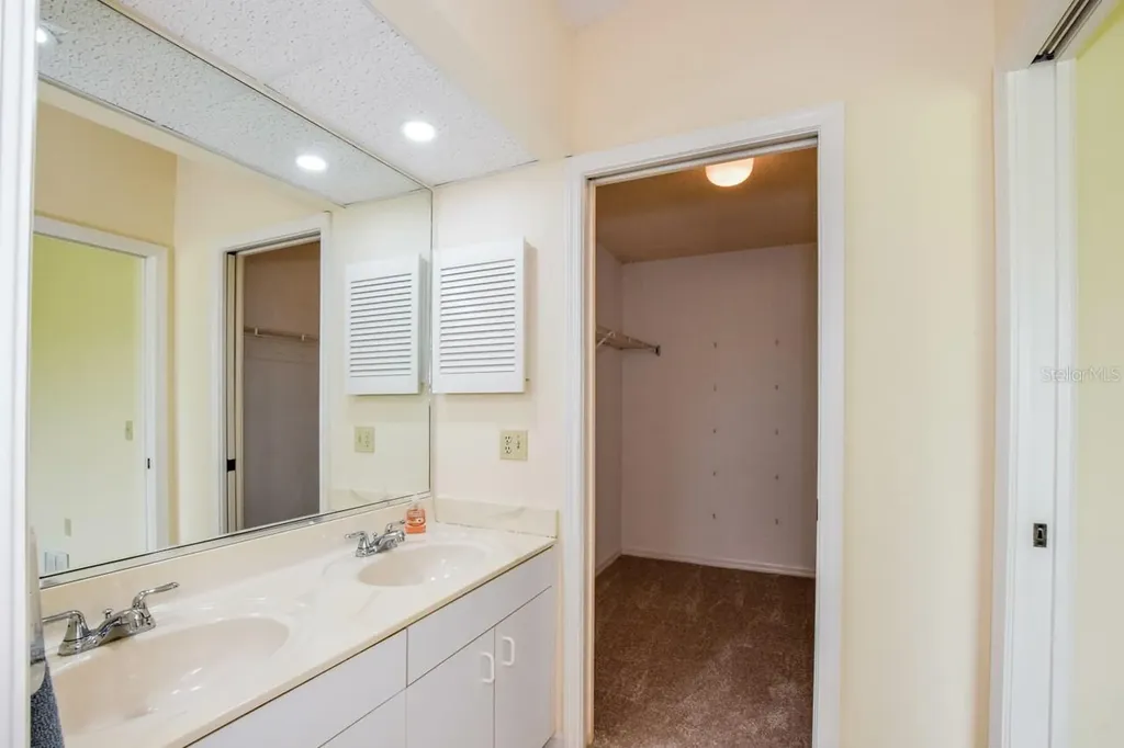 702 Brightside Crescent Drive Venice FL 34293