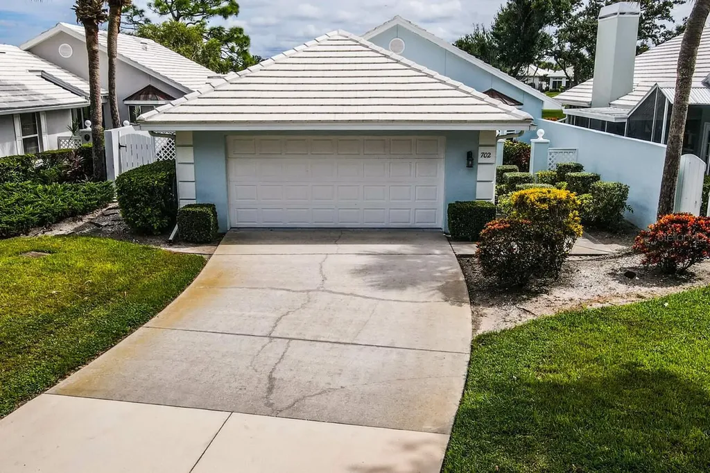 702 Brightside Crescent Drive Venice FL 34293