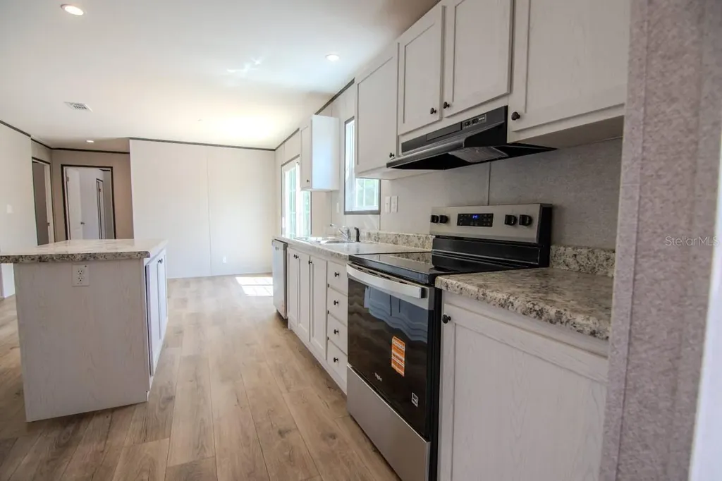 192 Freedom Drive Frostproof FL 33843