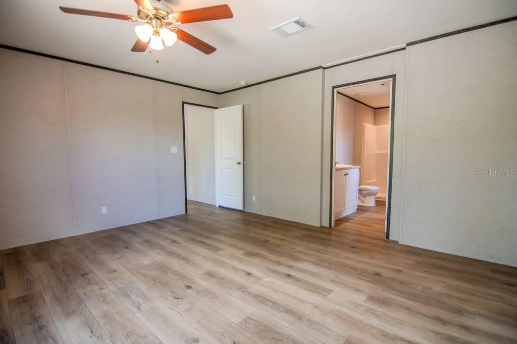 192 Freedom Drive Frostproof FL 33843
