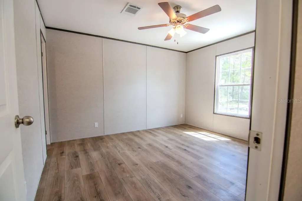 192 Freedom Drive Frostproof FL 33843