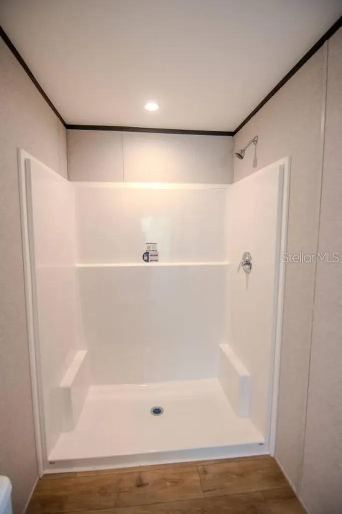 192 Freedom Drive Frostproof FL 33843