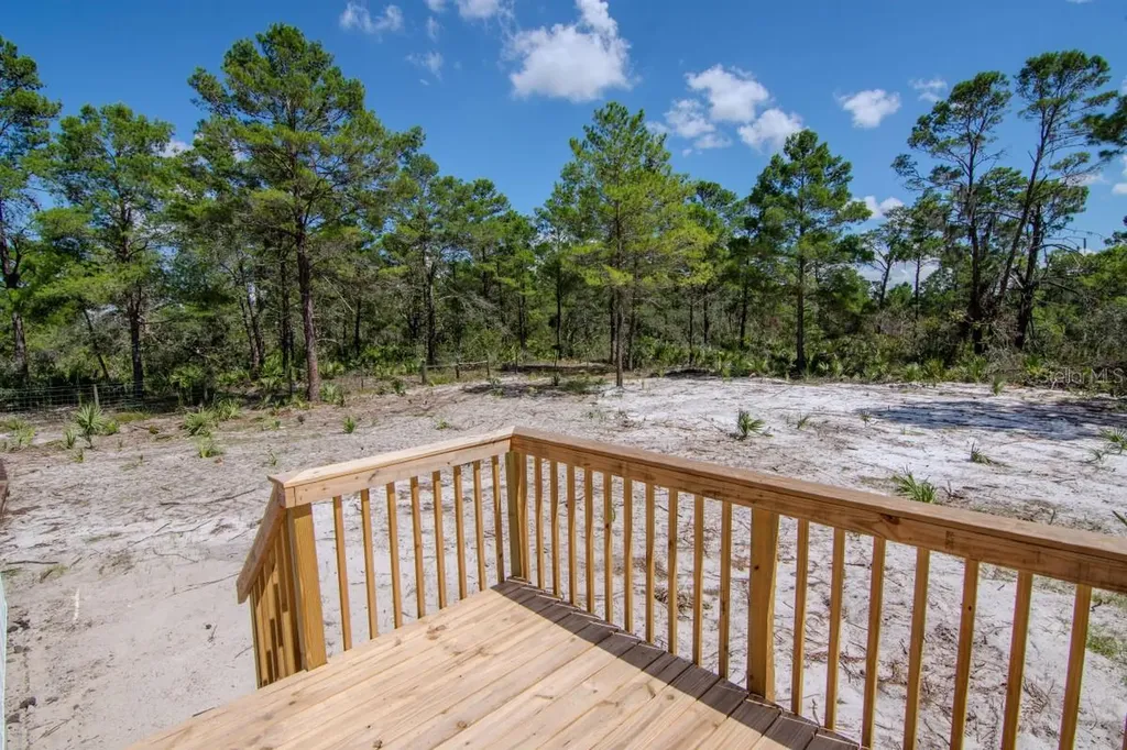 192 Freedom Drive Frostproof FL 33843