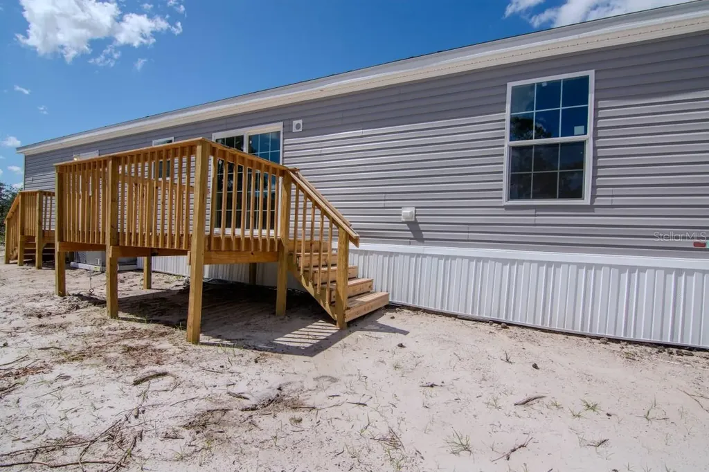 192 Freedom Drive Frostproof FL 33843