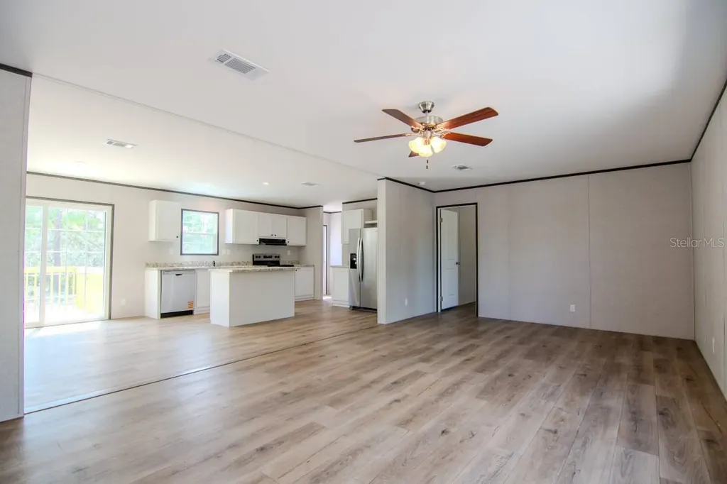 192 Freedom Drive Frostproof FL 33843