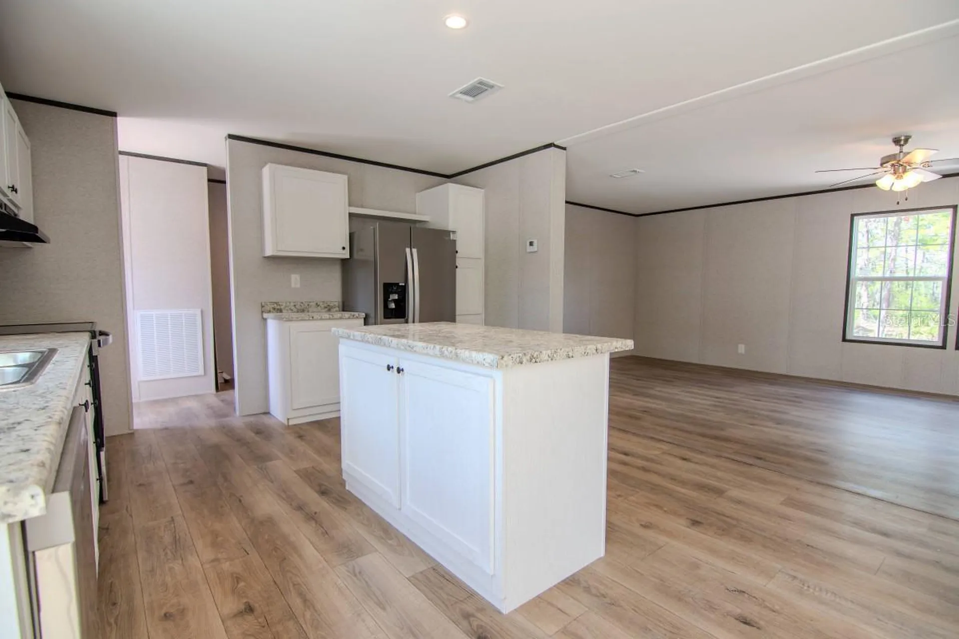 192 Freedom Drive Frostproof FL 33843
