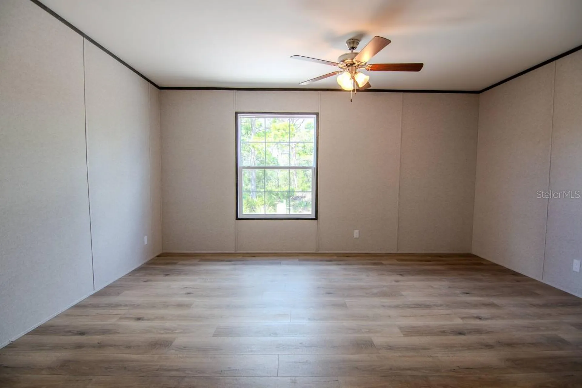192 Freedom Drive Frostproof FL 33843