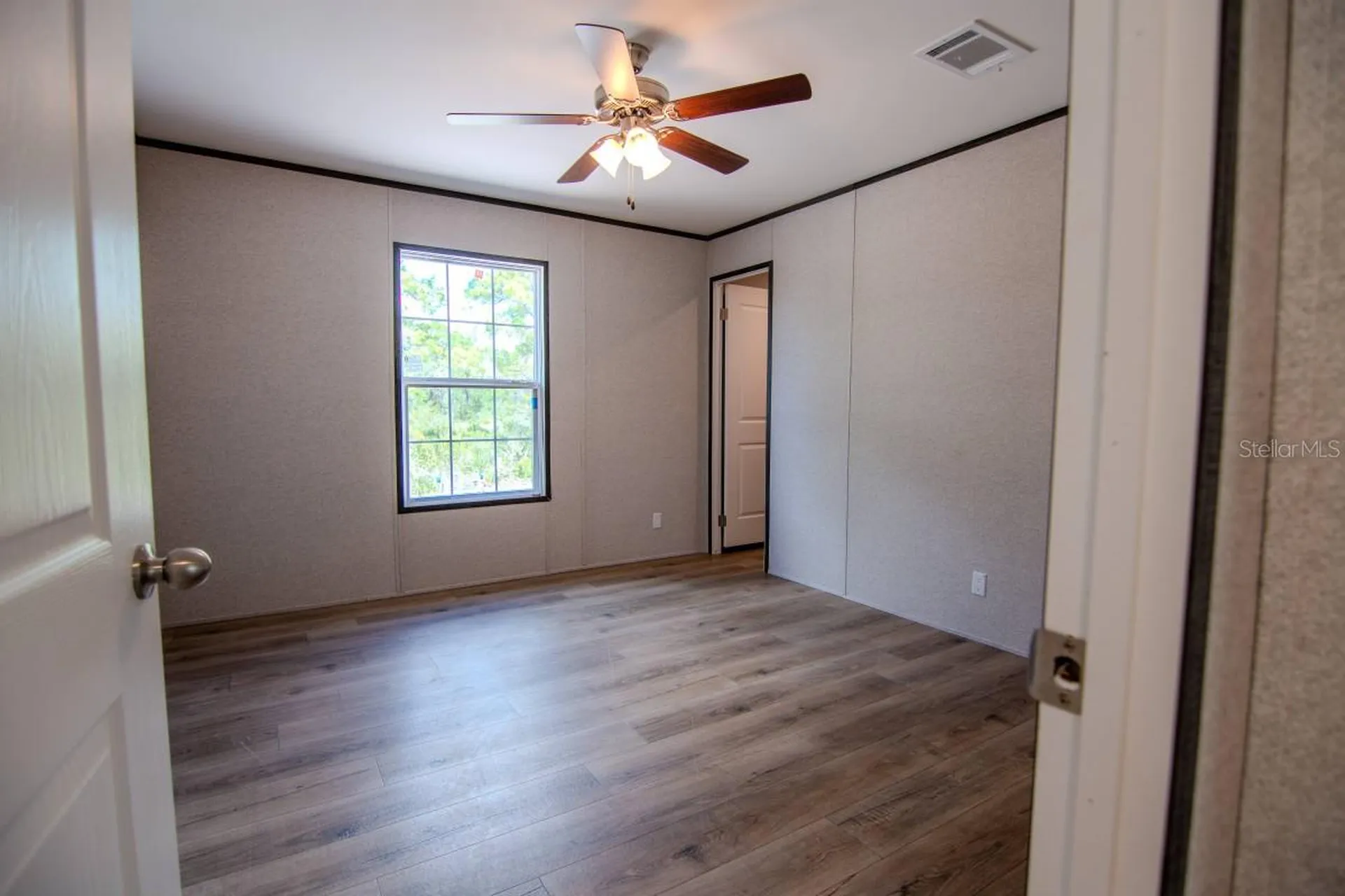 192 Freedom Drive Frostproof FL 33843