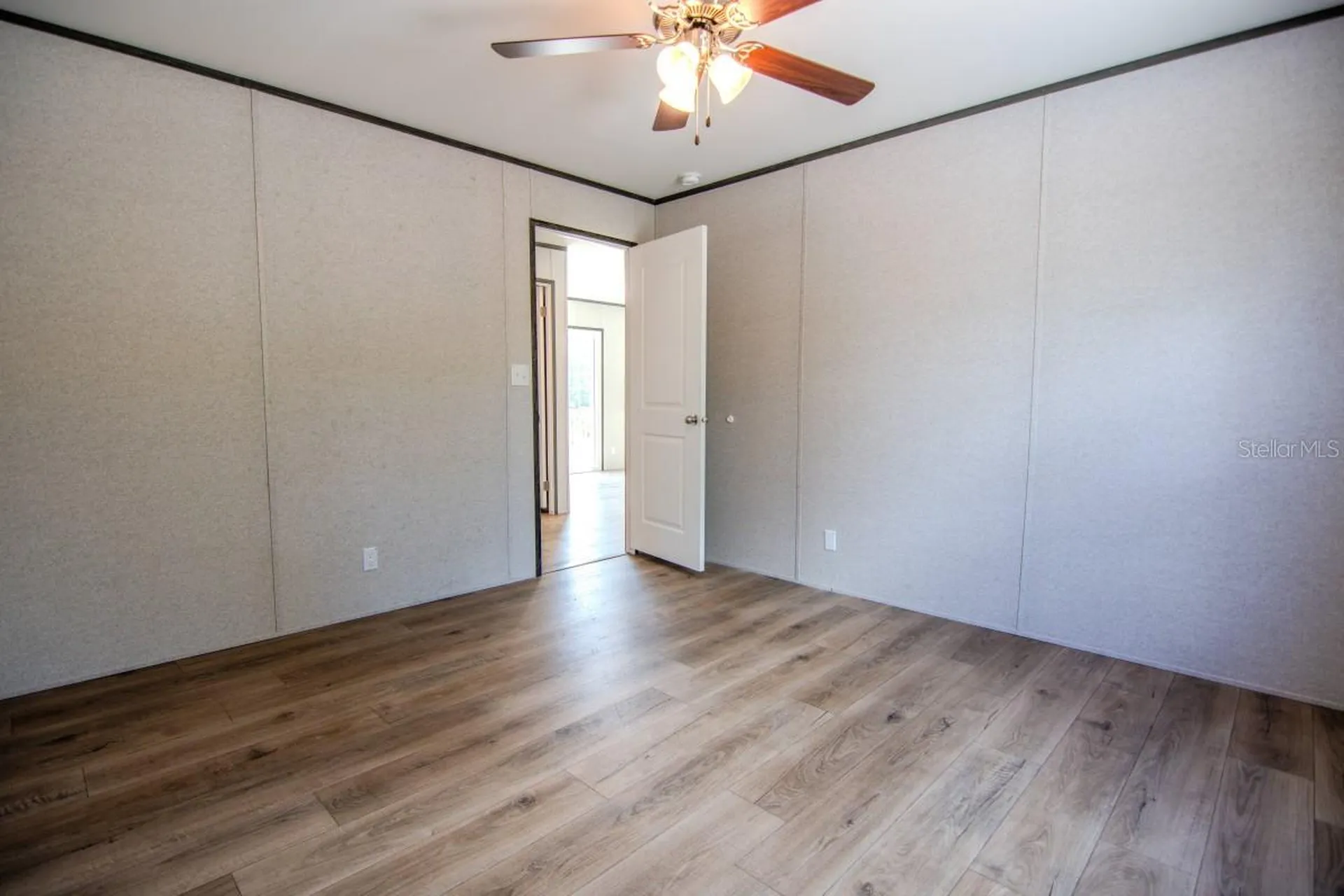 192 Freedom Drive Frostproof FL 33843