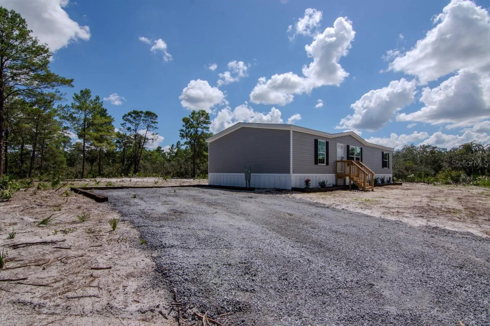 192 Freedom Drive Frostproof FL 33843