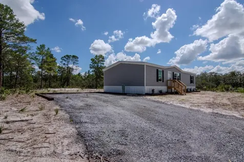 192 Freedom Drive Frostproof FL 33843