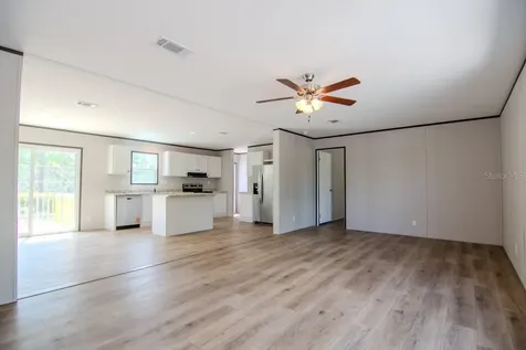 192 Freedom Drive Frostproof FL 33843